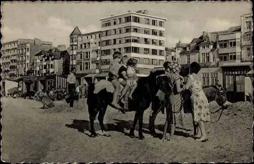 Ak La Panne De Panne Westflandern, Digue et Plage