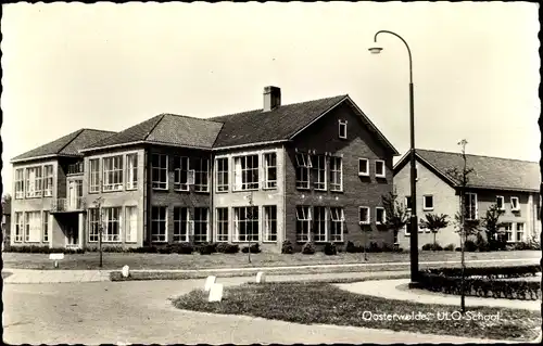 Ak Oosterwolde Oldebroek Gelderland, U.L.O. School