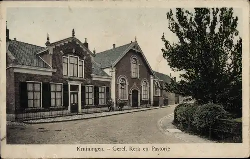 Ak Kruiningen Zeeland, Geref. Kerk en Pastorie