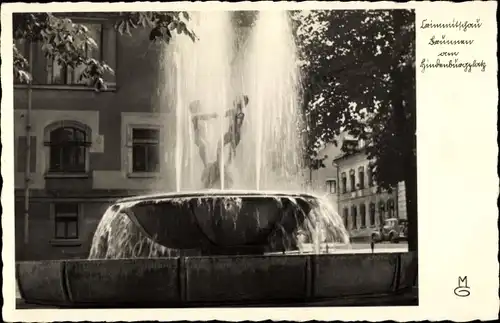 Ak Crimmitschau in Sachsen, Brunnen am Hindenburgplatz