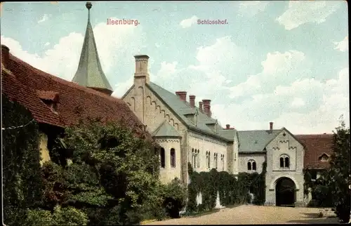 Ak Ilsenburg im Harz, Schlosshof