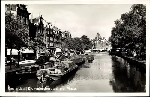 Ak Amsterdam Nordholland Niederlande, Kloveniersburgwal met Waag