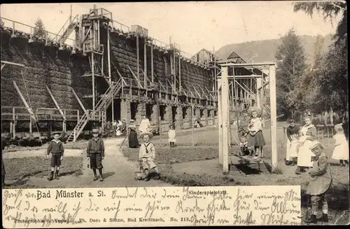 Ak Bad Münster am Stein Bad Kreuznach, Kinderspielplatz, Gradierwerk