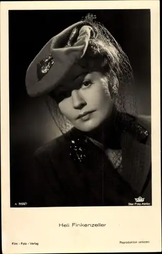 Ak Schauspielerin Heli Finkenzeller, Portrait mit Hut