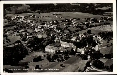 Ak Wessobrunn in Oberbayern, Kloster und Pfarrkirche mit Römerturm, Fliegeraufnahme