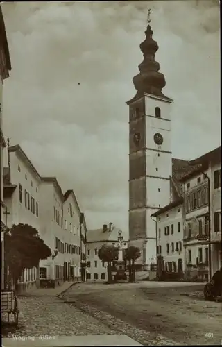 Ak Waging am See Oberbayern, Straßenpartie, Kirche, Denkmal