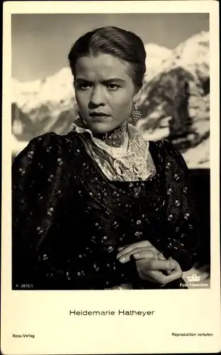 Ak Schauspielerin Heidemarie Hatheyer, Tobis Film, Portrait
