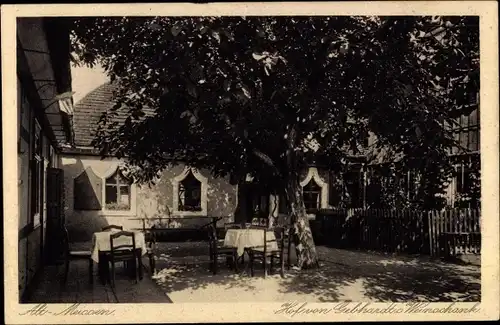 Ak Meißen an der Elbe, Alt-Meissen, Hof von Gebhardt's Weinschank Stadtparkhöhe