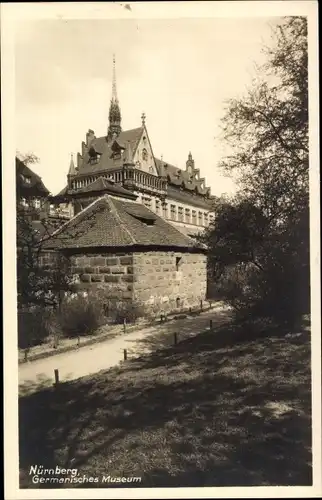 Ak Nürnberg in Mittelfranken, Germanisches Museum, Kaiserburg