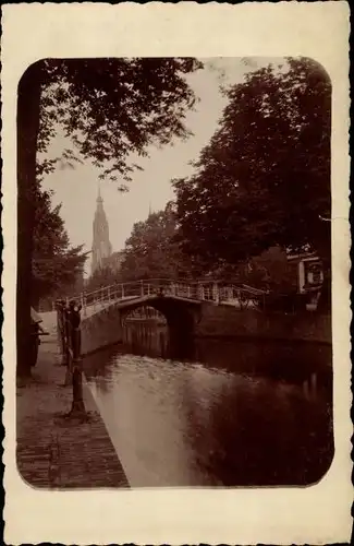 Foto Ak Delft Südholland Niederlande, Teilansicht, Kirche