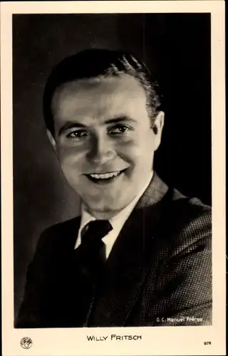 Ak Schauspieler Willy Fritsch, Portrait