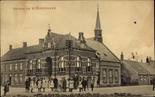 Ak Schoondijke Sluis Zeeland Niederlande, Platz, Passanten