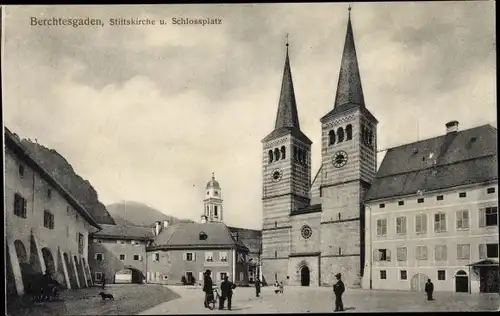 Ak Berchtesgaden in Oberbayern, Stiftskirche und Schlossplatz