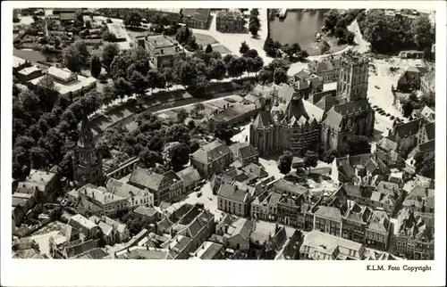 Ak Zutphen Gelderland, St. Walburgkerk, Fliegeraufnahme