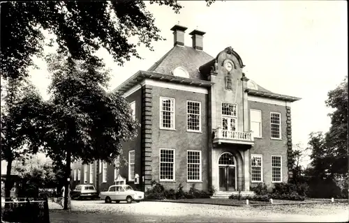 Ak Gorssel Gelderland, Gebäude, Autos