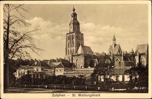 Ak Zutphen Gelderland, St. Walburgskerk