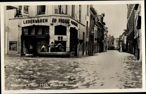 Ak Vlissingen Zeeland Niederlande, Hochwasser 1953, Walstraat, Lederwarenhandlung