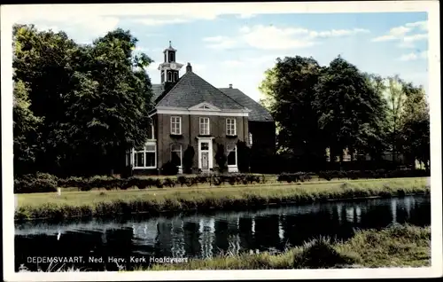 Ak Dedemsvaart Overijssel Niederlande, Ned. Herv. Kerk, Hoofdvaart