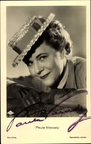 Ak Schauspielerin Paula Wessely, Portrait mit Hut, Handschuhe, Autogramm