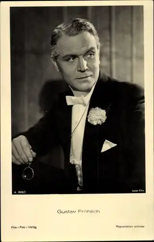 Ak Schauspieler Gustav Fröhlich, Portrait mit Monokel