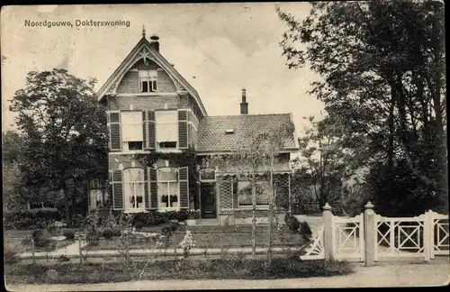 Ak Noordgouwe Schouwen Duiveland Zeeland Niederlande, Dokterswoning