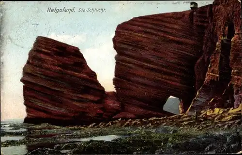 Ak Nordseeinsel Helgoland, Die Schlucht