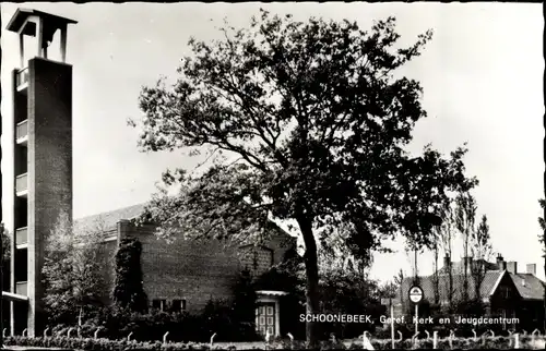 Ak Schoonebeek Drenthe Niederlande, Geref. Kerk en Jeugdcentrum