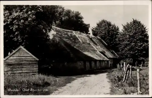 Ak Vledder Drenthe, Oud Boerderijtje