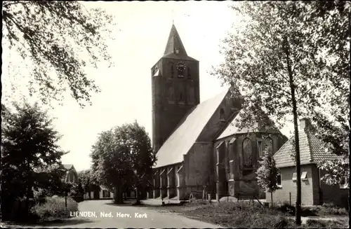 Ak Lienden Buren Gelderland, Ned. Herv. Kerk