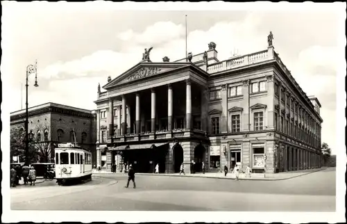 Ak Breslau Wrocław in Schlesien, Das Stadttheater, Straßenbahn