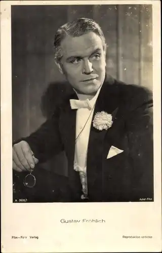 Ak Schauspieler Gustav Fröhlich, Portrait mit Monokel