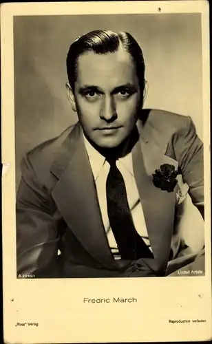 Ak Schauspieler Frederic March, Portrait