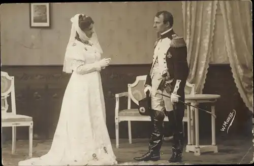 Foto Ak Schauspieler bei einer Theaterszene, Napoleon