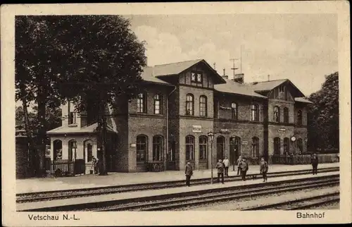 Ak Vetschau im Spreewald, Bahnhof, Gleisseite