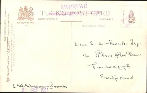 Ak Cleaning the nets, Fischer im Boot beim Reinigen der Netze, Segelschiff