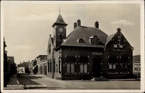 Ak Kruiningen Zeeland, Gemeentehuis