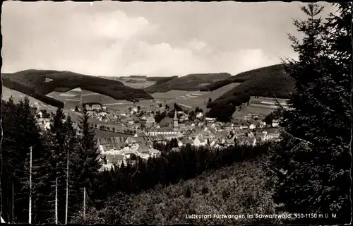 Ak Furtwangen im Schwarzwald, Panorama, Kirchturm