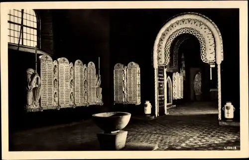 Ak Meißen in Sachsen, Kriegergedächtniskirche, Porzellan, St. Nikolai, Innenansicht