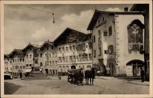 Ak Bad Tölz in Oberbayern, Moralthaus und Lindnerhaus, Pferdefuhrwerk