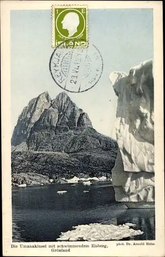 Ak Grönland, Umanakinsel mit schwimmendem Eisberg