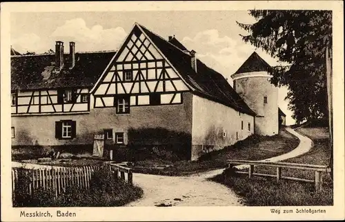 Ak Messkirch in der Schwäbischen Alb Baden, Weg zum Schlossgarten