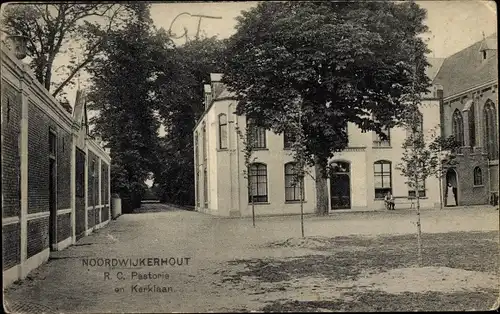 Ak Noordwijkerhout Noordwijk Südholland, R. C. Pastorie en Kerklaan