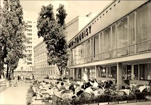 Ak Suhl in Thüringen, Am Hotel Thüringen-Tourist