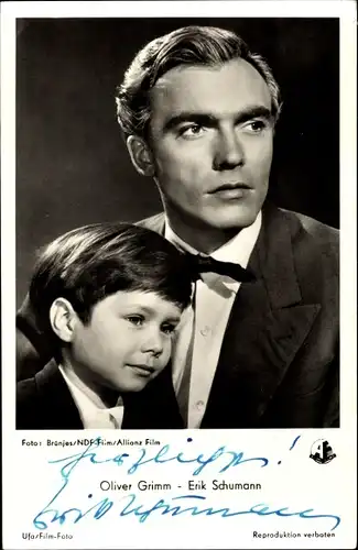 Ak Schauspieler Erik Schuman und Oliver Grimm, Portrait, Autogramm, Griff nach den Sternen