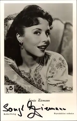 Ak Schauspielerin Sonja Ziemann, Portrait, Autogramm