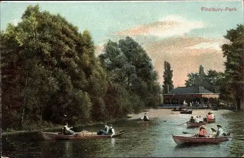 Ak London City, Finsbury Park, rowingboats on a lake