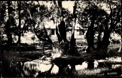 Ak Ifrane Marokko, L'Auberge de la Jeunesse