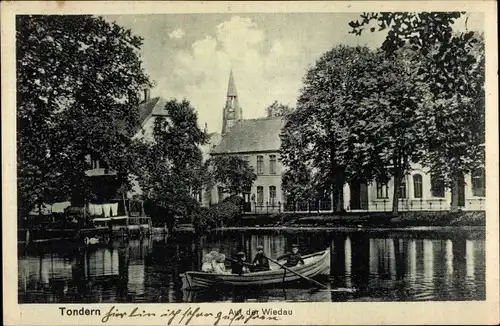 Ak Tønder Tondern Dänemark, Auf der Wiedau, Ruderboot