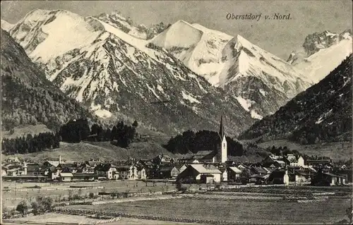 Ak Oberstdorf im Oberallgäu, Panorama von Norden, Kirche