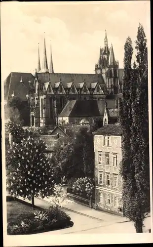 Ak Erfurt in Thüringen, Blick auf Dom von der Stiftsgasse